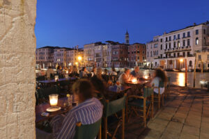 Venedig San Polo Canal Grande Blaue Stunde Langzeitbelichtung Abendstimmung Reisefotografie Italien