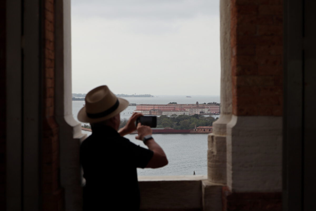 Venedig Aussicht San Giorgio Maggiore über die Lagune Fotograf Streetfotografie Reisefotografie Italien