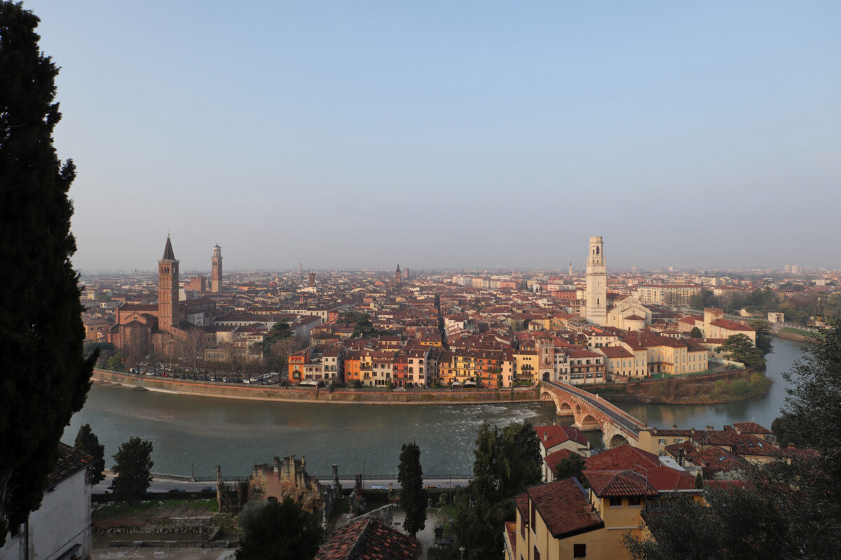 Verona Italien Altstadt Ausblick View Sonnenaufgang Castel San Pietro