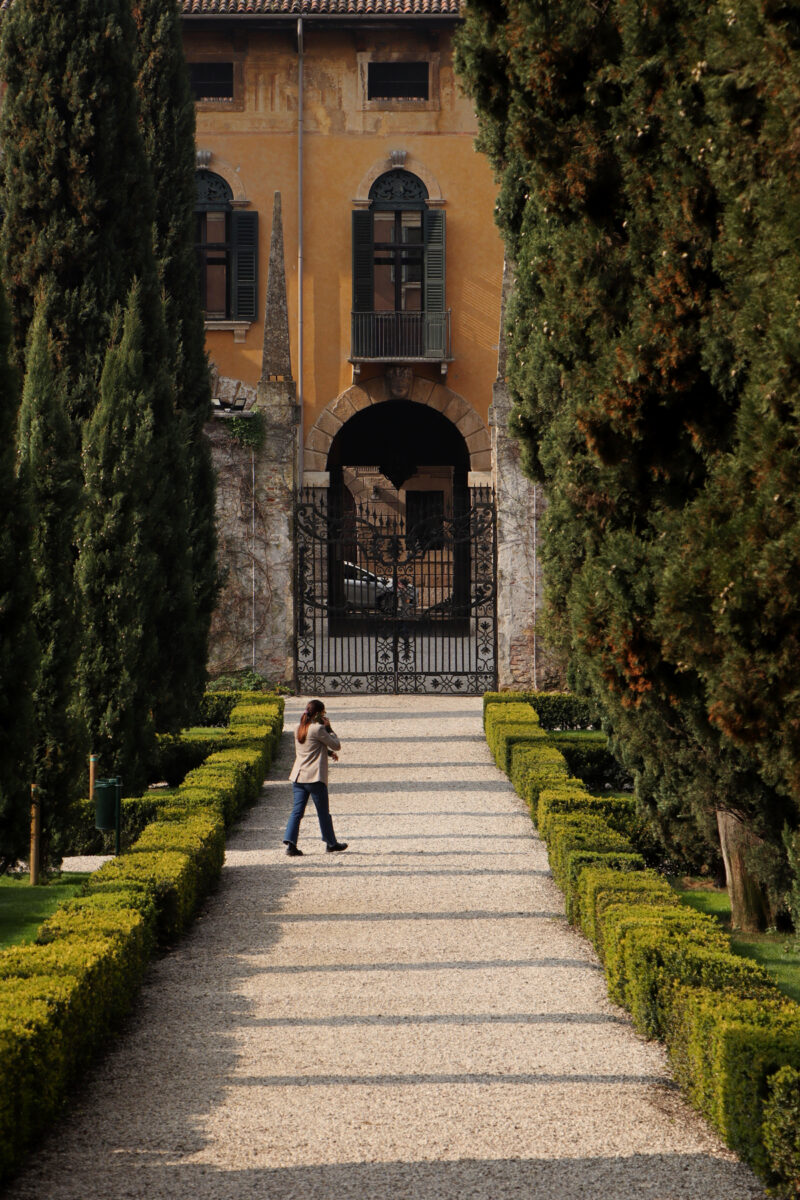 Giardino Giusti Verona Italien Allee