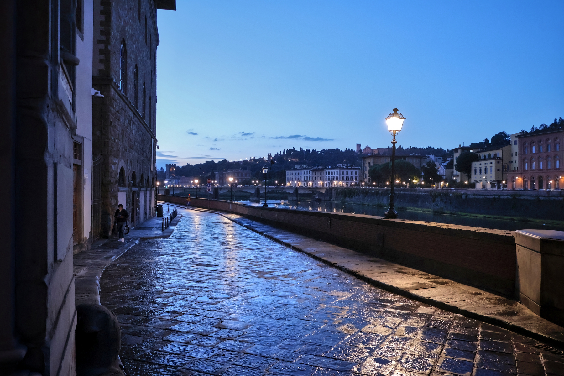 Florenz Lungarno Blaue Stunde Morgenstimmung
