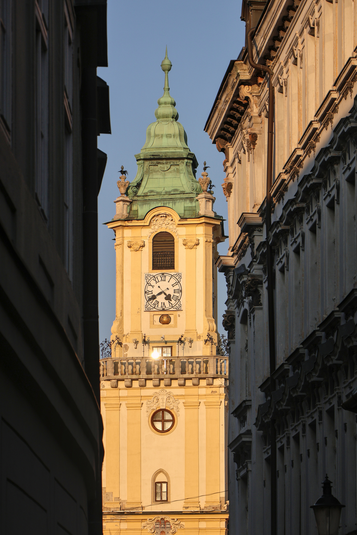 Bratislava Altes Rathaus Turm Goldene Stunde Abendlicht