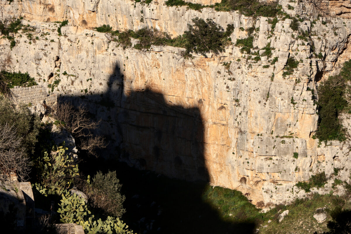 Gravine di Matera Schlucht Schatten